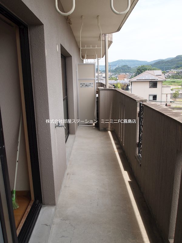 バルコニー　同型