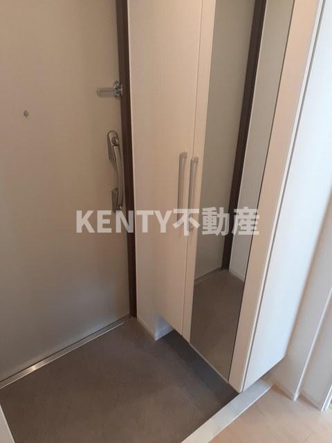 玄関　シンプルで使いやすい玄関です