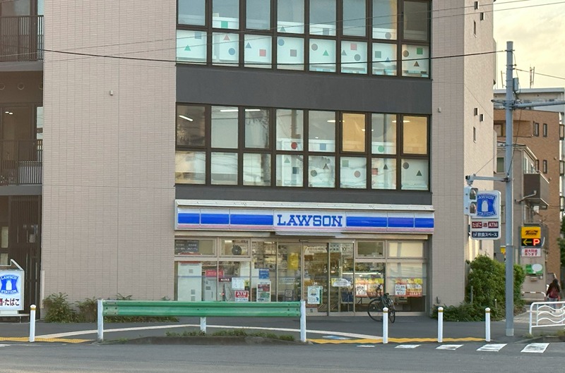 コンビニ　ローソン 江東潮見一丁目店（コンビニ）まで371m