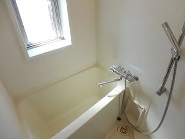 バス・シャワールーム　※別部屋写真参照