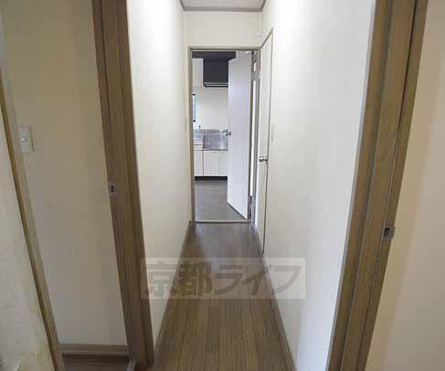 その他部屋・スペース　玄関入って廊下なので部屋が独立！