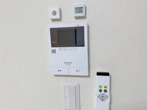 セキュリティ　カメラ付インターホン