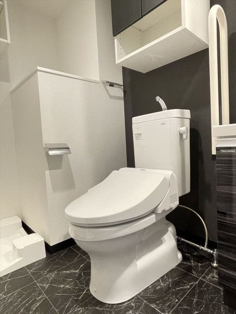 トイレ　※別部屋参考写真
