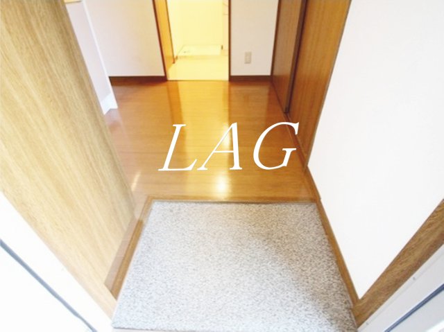 玄関　玄関です。