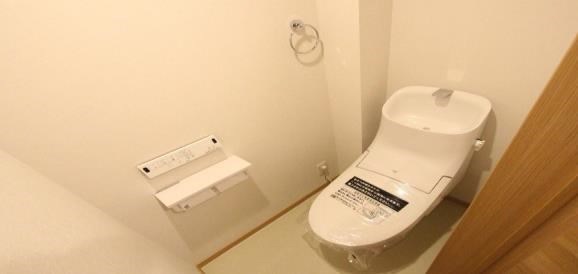 トイレ　イメージ