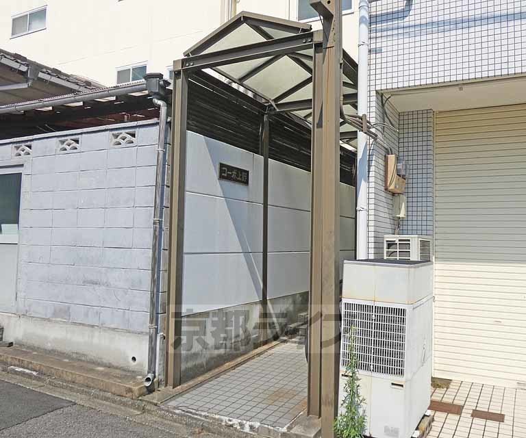 その他共有部分　建物入り口です。