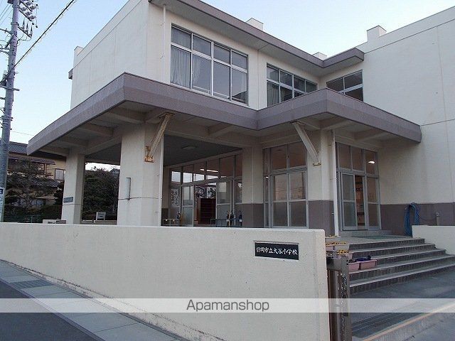 小学校　大谷小学校（小学校）まで750m