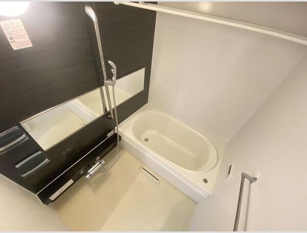 バス・シャワールーム　お風呂です