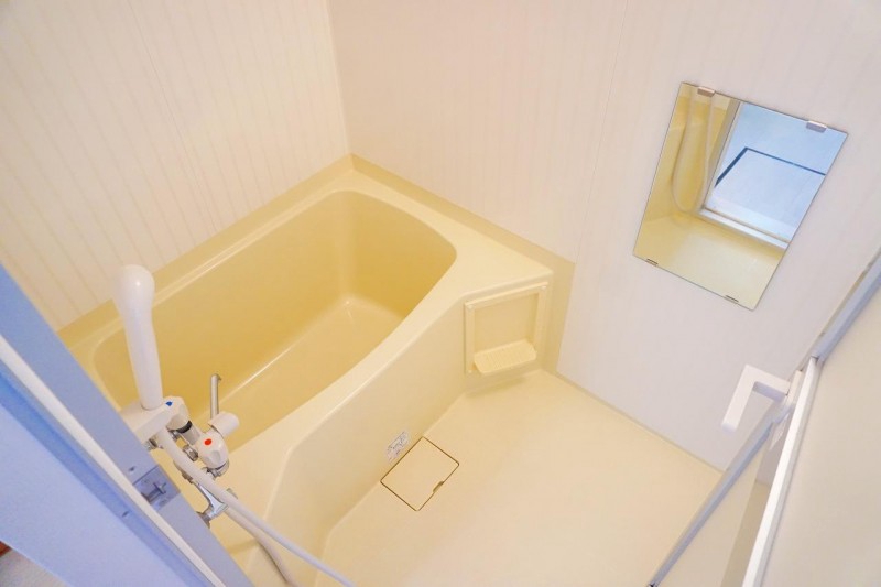 バス・シャワールーム　浴室