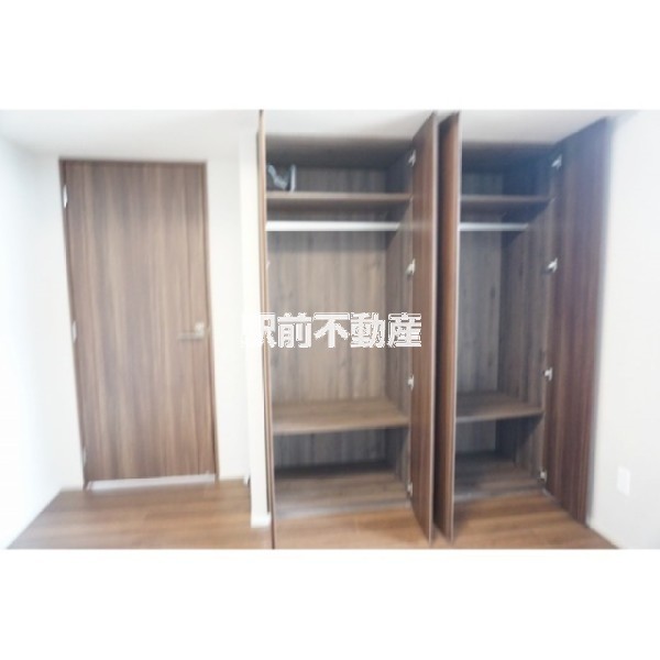 収納　写真は別部屋