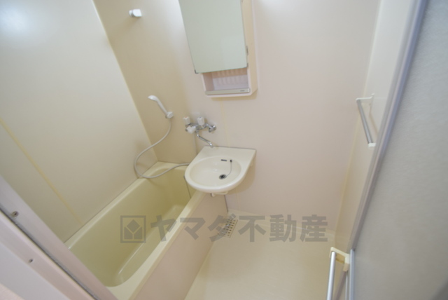 バス・シャワールーム　浴室