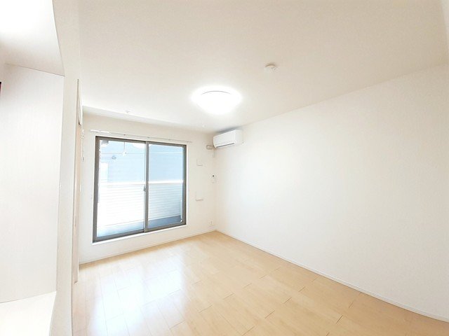 居室・リビング　居間です