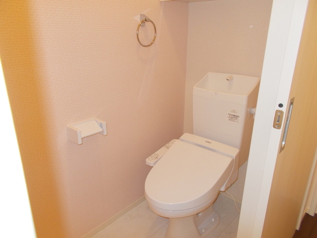 トイレ　別棟、参考写真