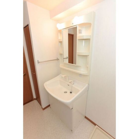 洗面設備　現状優先