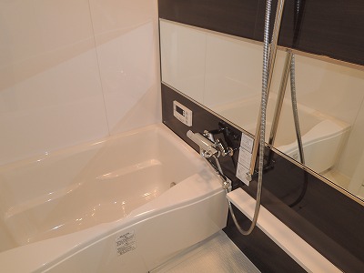 バス・シャワールーム　別階層２号室参考写真。