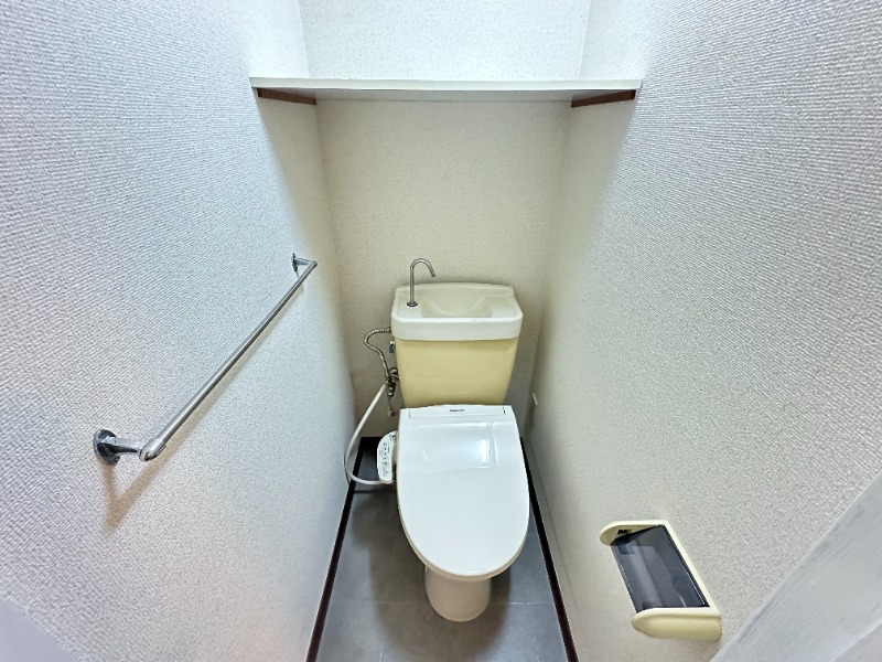 トイレ　別部屋写真