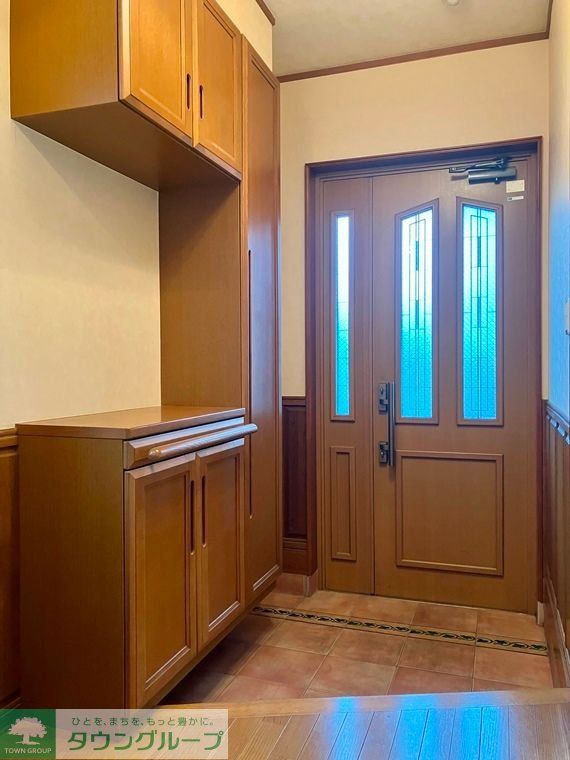 玄関　キッチン