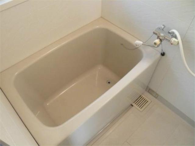 バス・シャワールーム　バスルーム