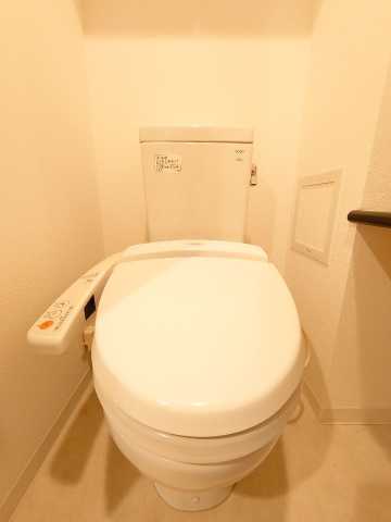 トイレ　別部屋参考写真