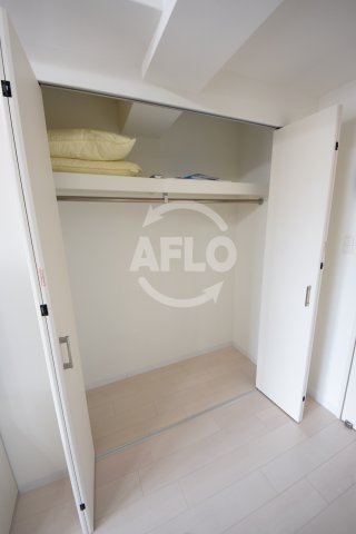 収納　Luxe玉造II　クローゼット