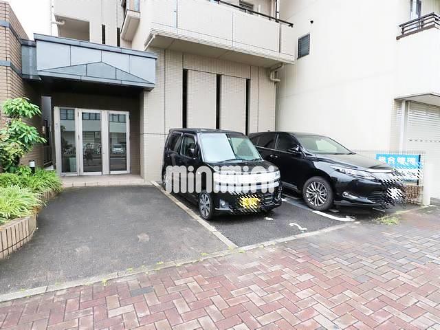 駐車場　駐車場です。