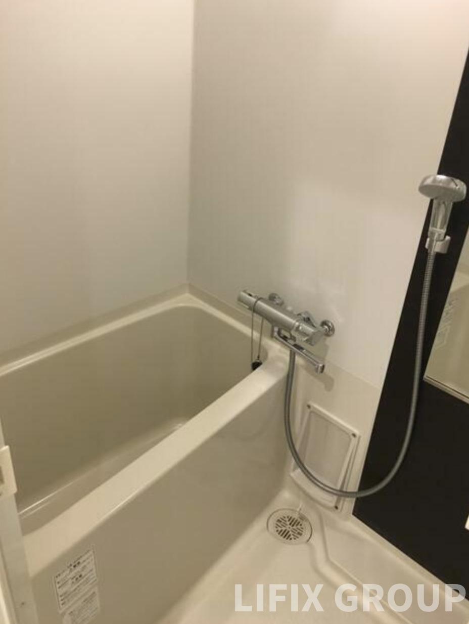 バス・シャワールーム　風呂