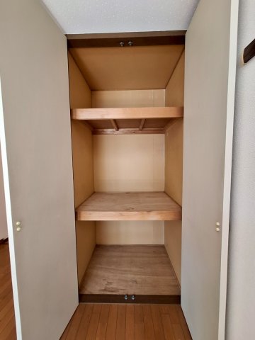 居室・リビング　※他部屋参考写真