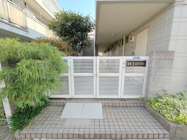 エントランス　エントランス部分★