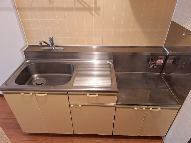 キッチン　※他部屋参考写真