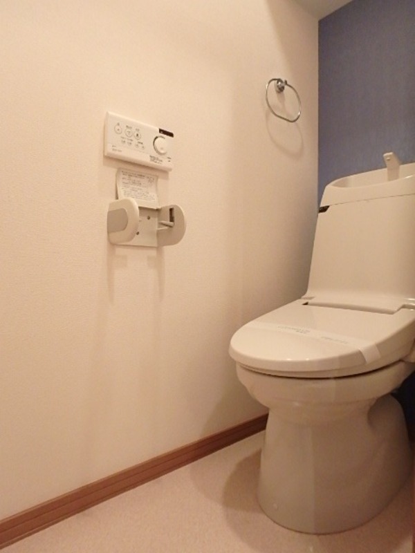 トイレ　図面と現状に相違がある場合には現状を優先