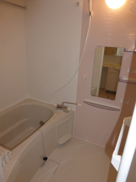 バス・シャワールーム　浴室