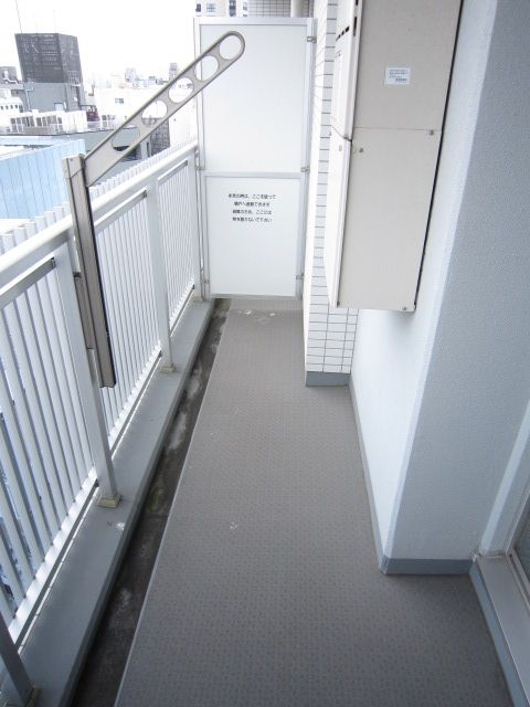 バルコニー　バルコニー