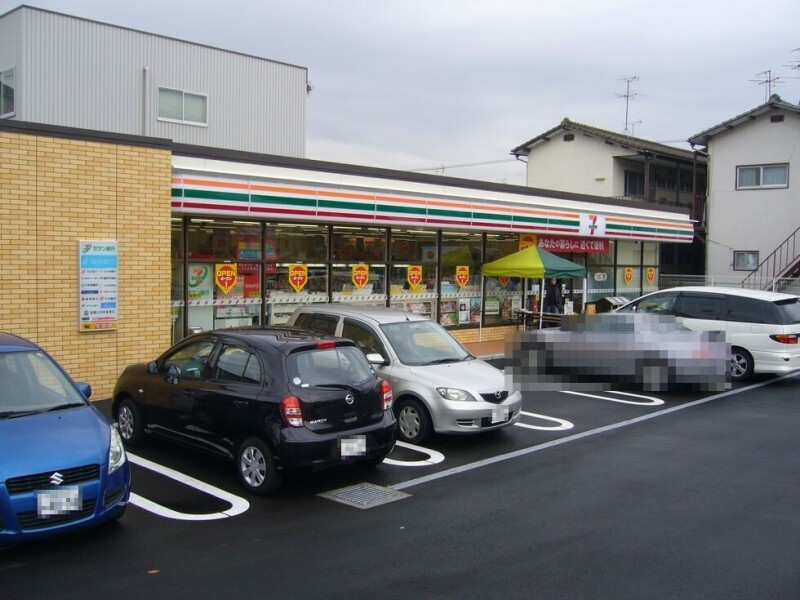 コンビニ　セブンイレブン福岡筥松3丁目店（コンビニ）まで1104m