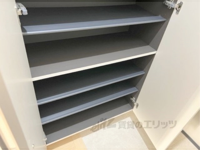 収納　下駄箱