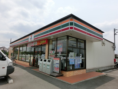 コンビニ　セブンイレブン鶴ケ島高倉店（コンビニ）まで667m