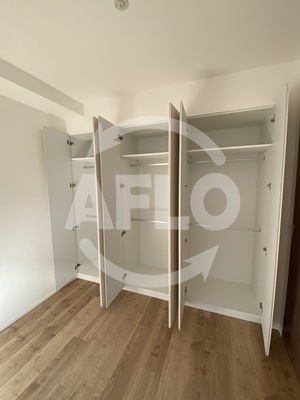 収納　RJR堺筋本町タワー