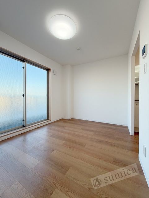 その他設備　照明付きで明るいお部屋です♪♪