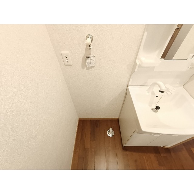 その他　※同型隣部屋使用中