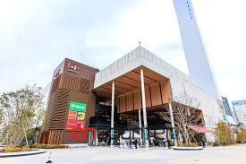 ショッピングセンター　三井ショッピングパークららテラスHARUMI　FLAG（ショッピングセンター）まで160m