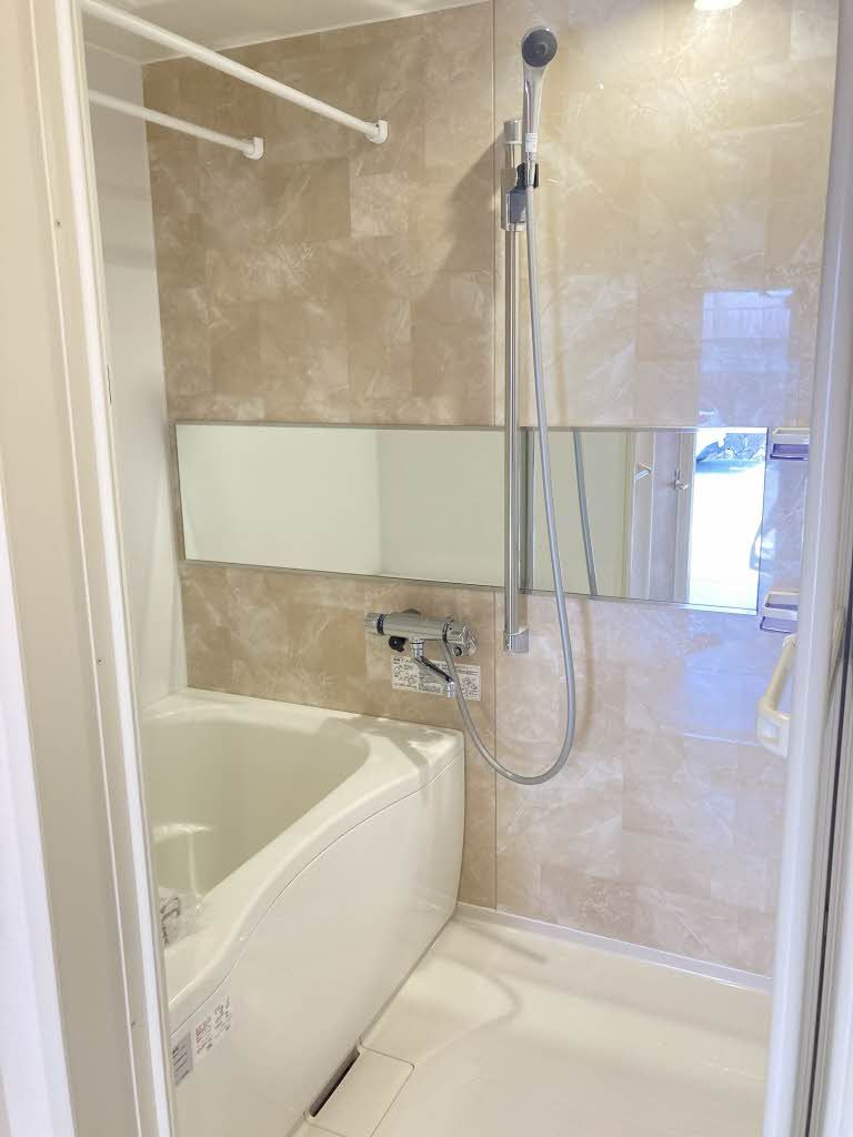 バス・シャワールーム　浴室