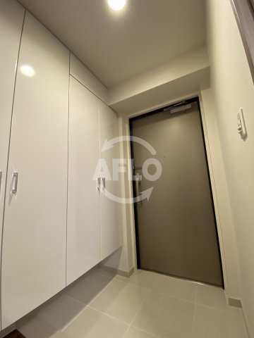 玄関　パークアクシス梅田　玄関