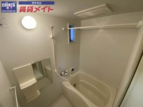 バス・シャワールーム　別部屋画像参考