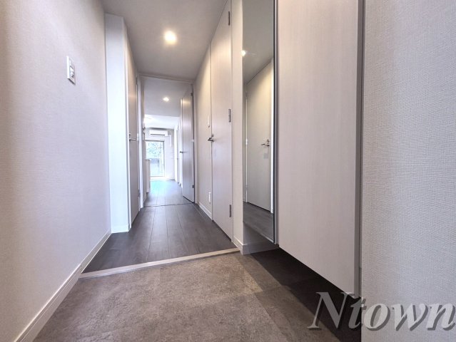 玄関　きれいな玄関です