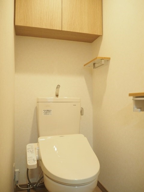 トイレ　別部屋参考写真