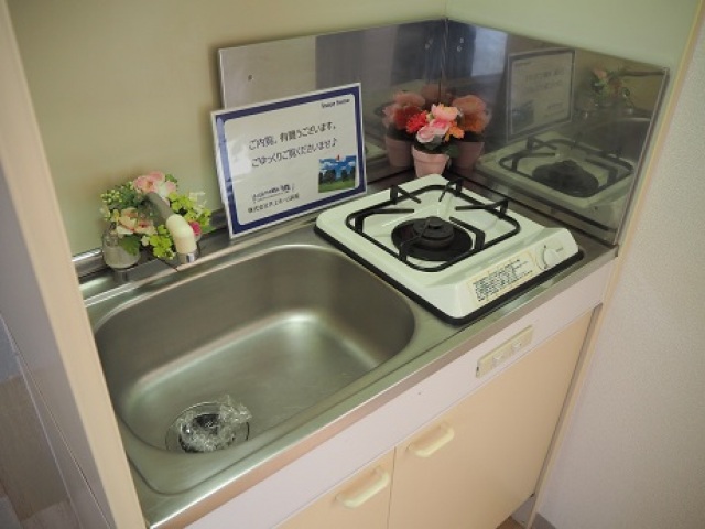 キッチン　インテイリアは含みません。