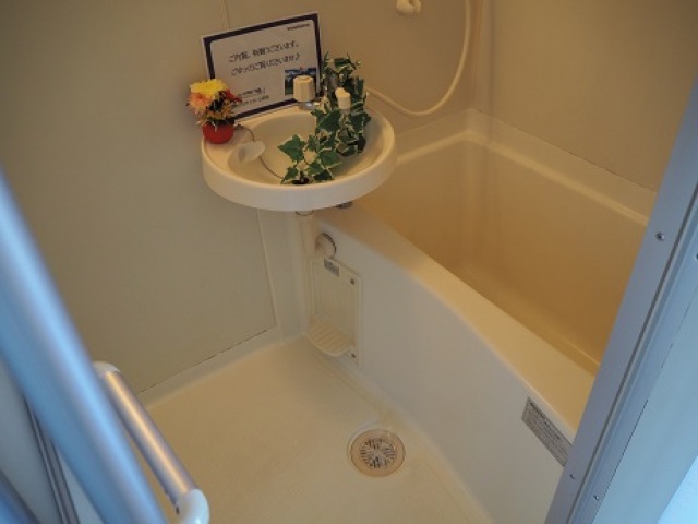 バス・シャワールーム　インテイリアは含みません。