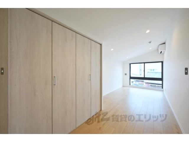 居室・リビング　洋室