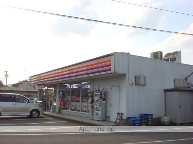 コンビニ　サークルＫ（コンビニ）まで800m