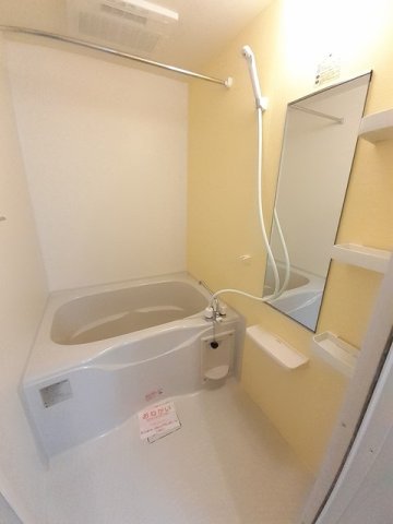 バス・シャワールーム　日々の暮らしに欠かせないお風呂です