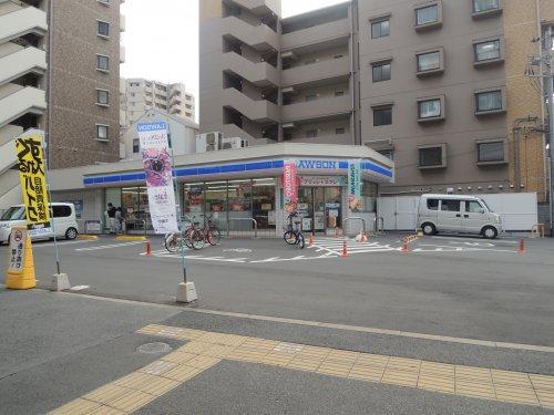 コンビニ　ローソン（コンビニ）まで604m